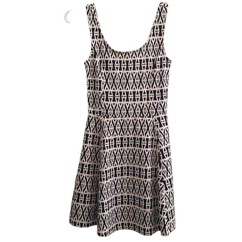 Sleeveless Skater Dress Divided by H&M Blue & White Tribal Print Size 2